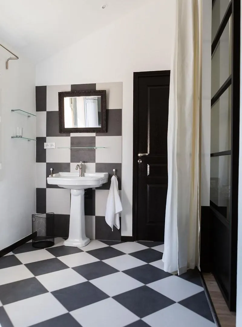 Les Jardins De La Livree Bed & Breakfast Villeneuve-les-Avignon