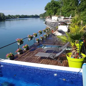 Peniche Le Hasard Bed & Breakfast